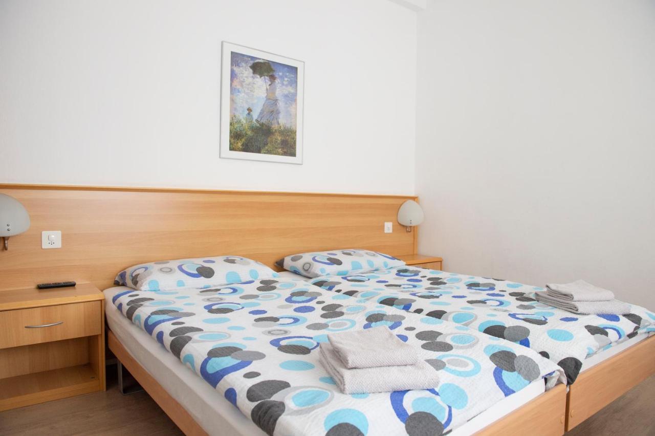 Garni Moderno Hotel Bellinzona Exterior photo