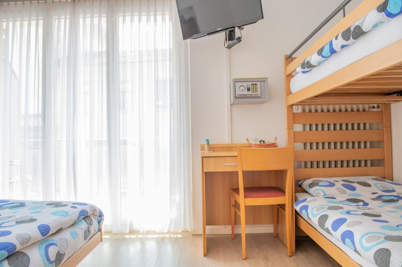 Garni Moderno Hotel Bellinzona Exterior photo