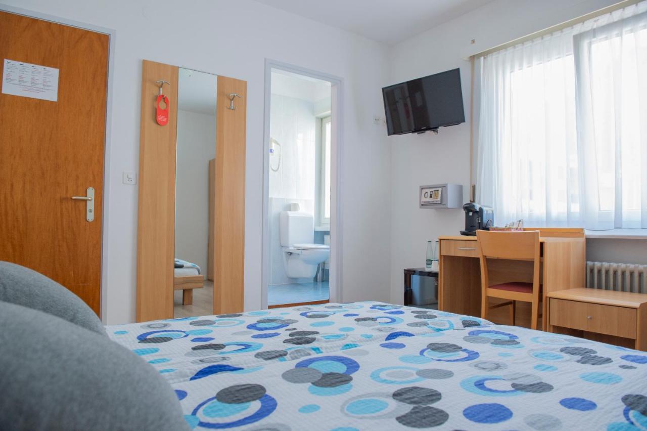 Garni Moderno Hotel Bellinzona Exterior photo